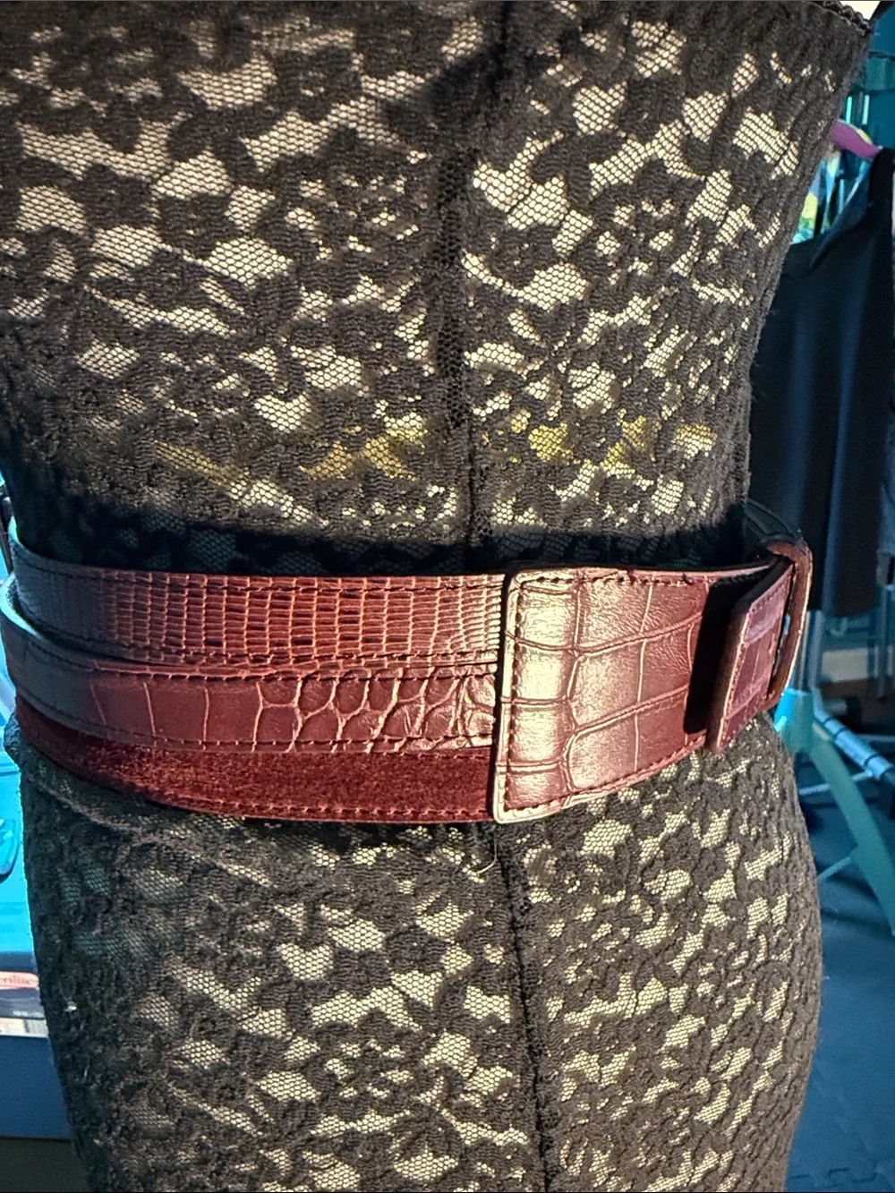 White House Black Market Burgundy Multi-Texture Wide Waist Belt with Gold Buckle